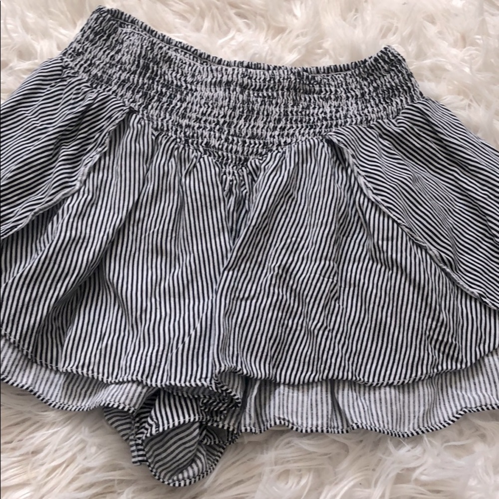 striped flowy shorts